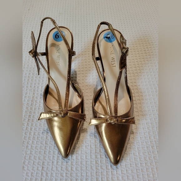 Nine West Shoes - Nine West Gold Women's Shoes